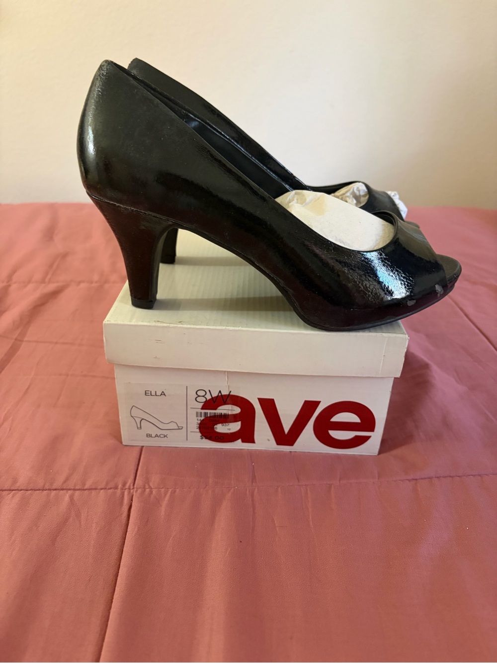 Source Unknown Black Patent Peep-Toe Heels